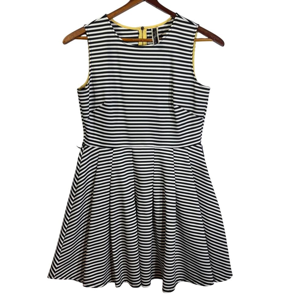 Julian Taylor Women Sleeveless Sheath Dress SZ 14 Striped Yellow Accent NO TIE